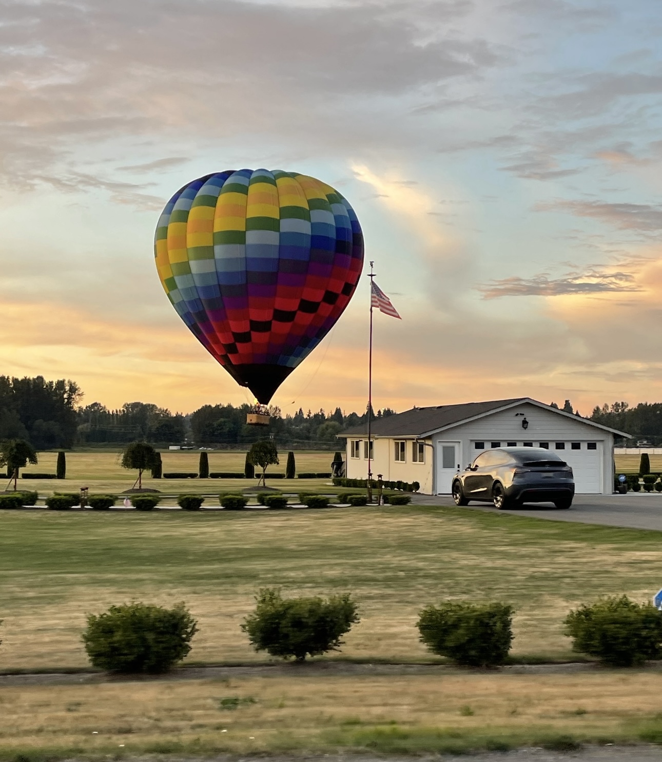 Snohomish: historic charm, community spirit, outdoor adventures, and family-friendly living. Your ideal home awaits in this Pacific Northwest gem near Seattle.